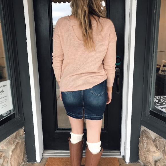 **CLEARANCE** Denim Embroidered Flowers Skirt - Picture 3 of 3